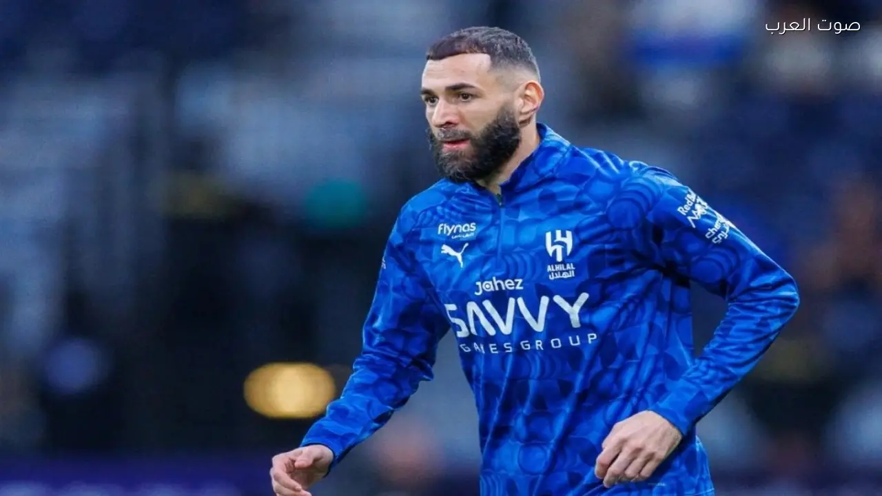 بنزيما يستعد للمشاركة مع الهلال في مواجهة النجمة المقبلة