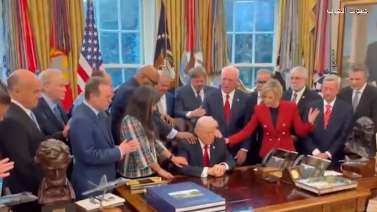 ترامب يستدعي رجال الدين للدعاء في البيت الأبيض بسبب حرب إيران