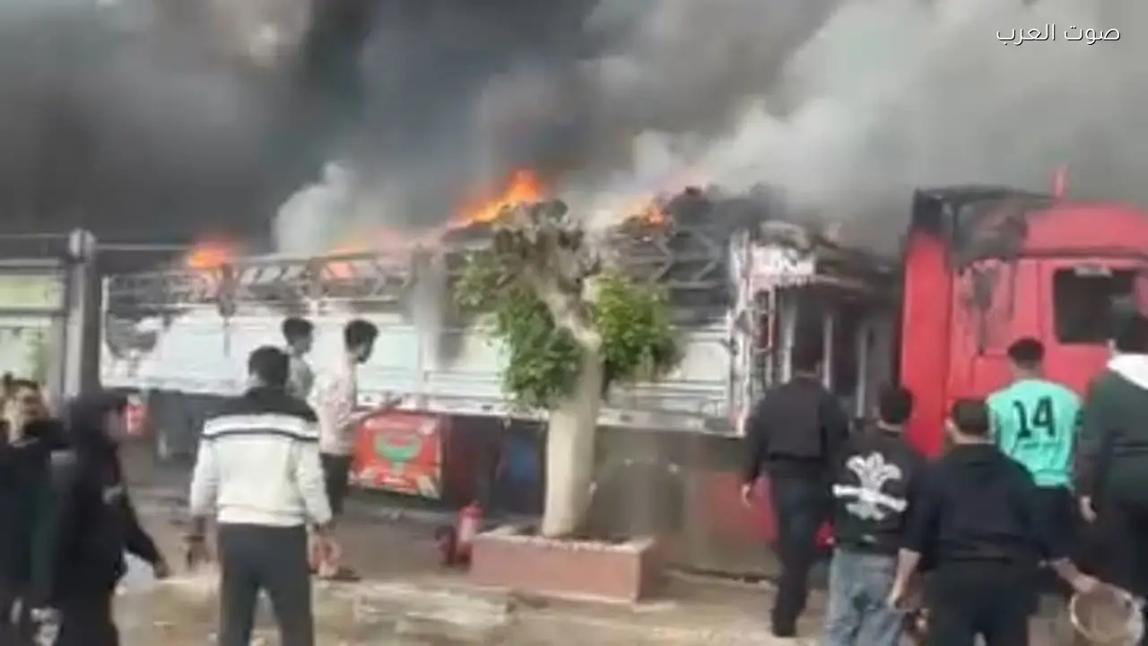 تريلا تشتعل في شركة بكرداسة ورئيس المدينة يؤكد على إجراءات السلامة