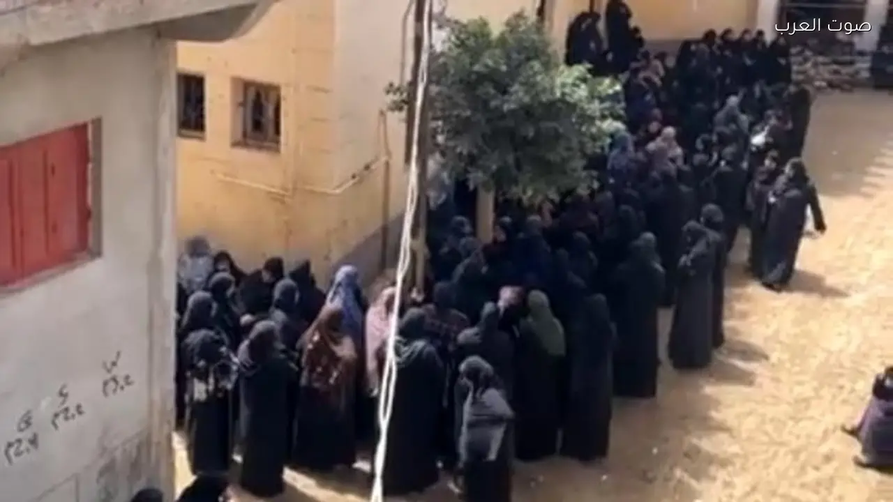 تشييع جثمان سيدة توفيت أثناء الولادة في المنوفية وتركها 3 أطفال