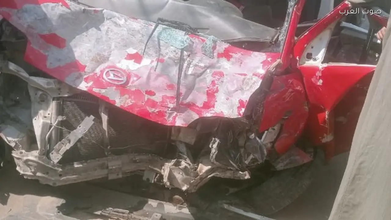 تصادم ميكروباص وربع نقل في أسيوط يسفر عن إصابة 9 أشخاص