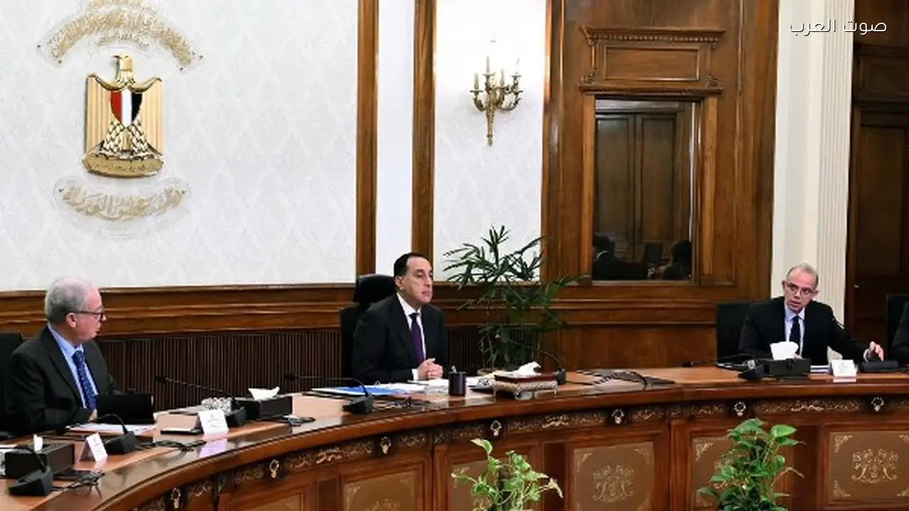 تعزيز تنافسية الصادرات لدعم النمو الاقتصادي حسب وزير الاستثمار