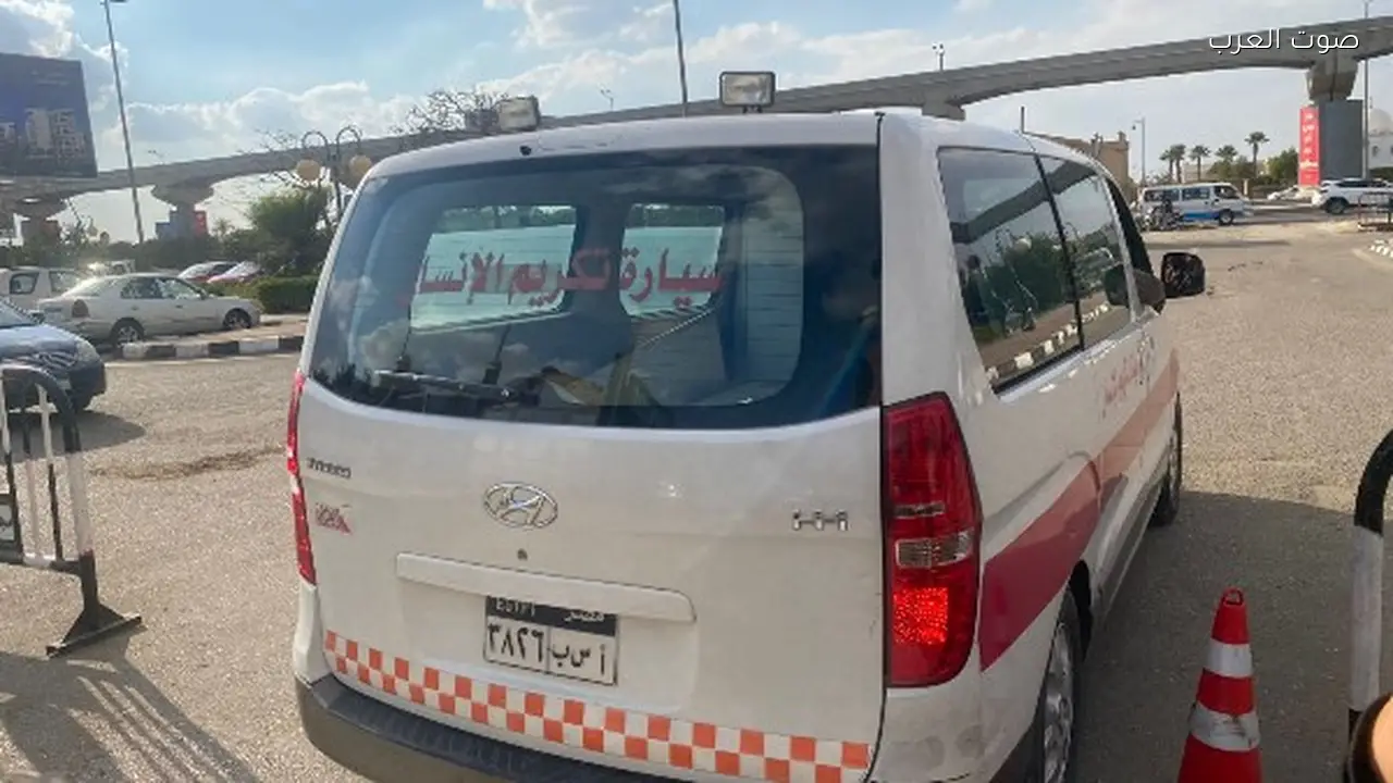 جثمان المخرج أحمد عاطف درة يصل مسجد الشرطة بالشيخ زايد