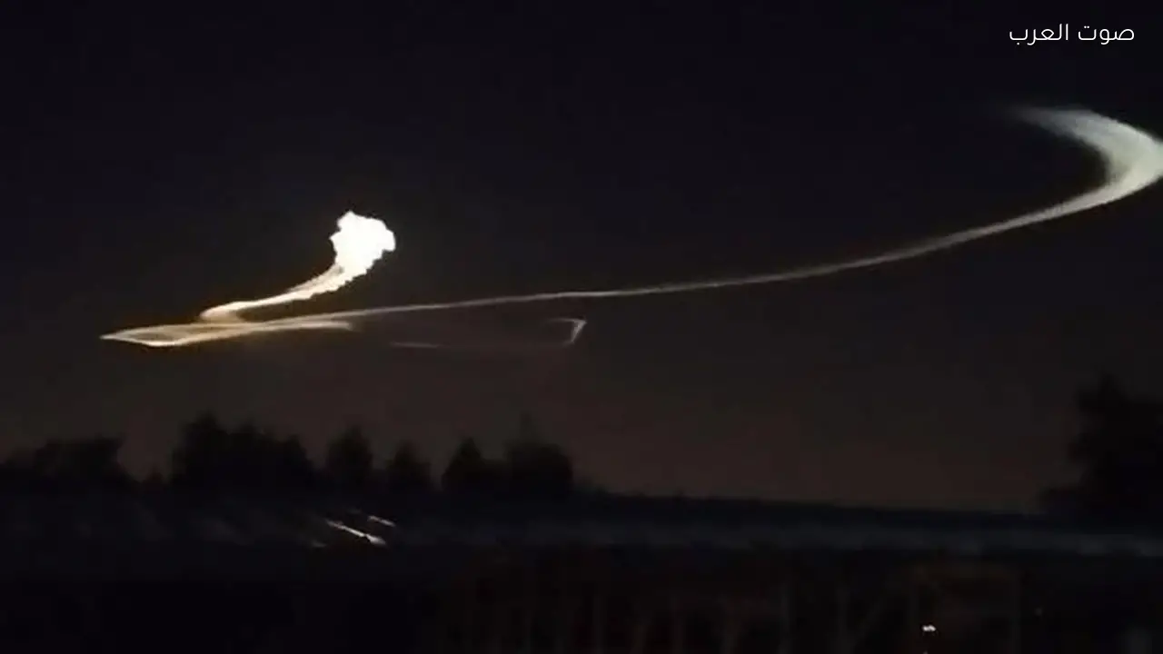 جدل حول صور الأجسام المضيئة في سماء مصر