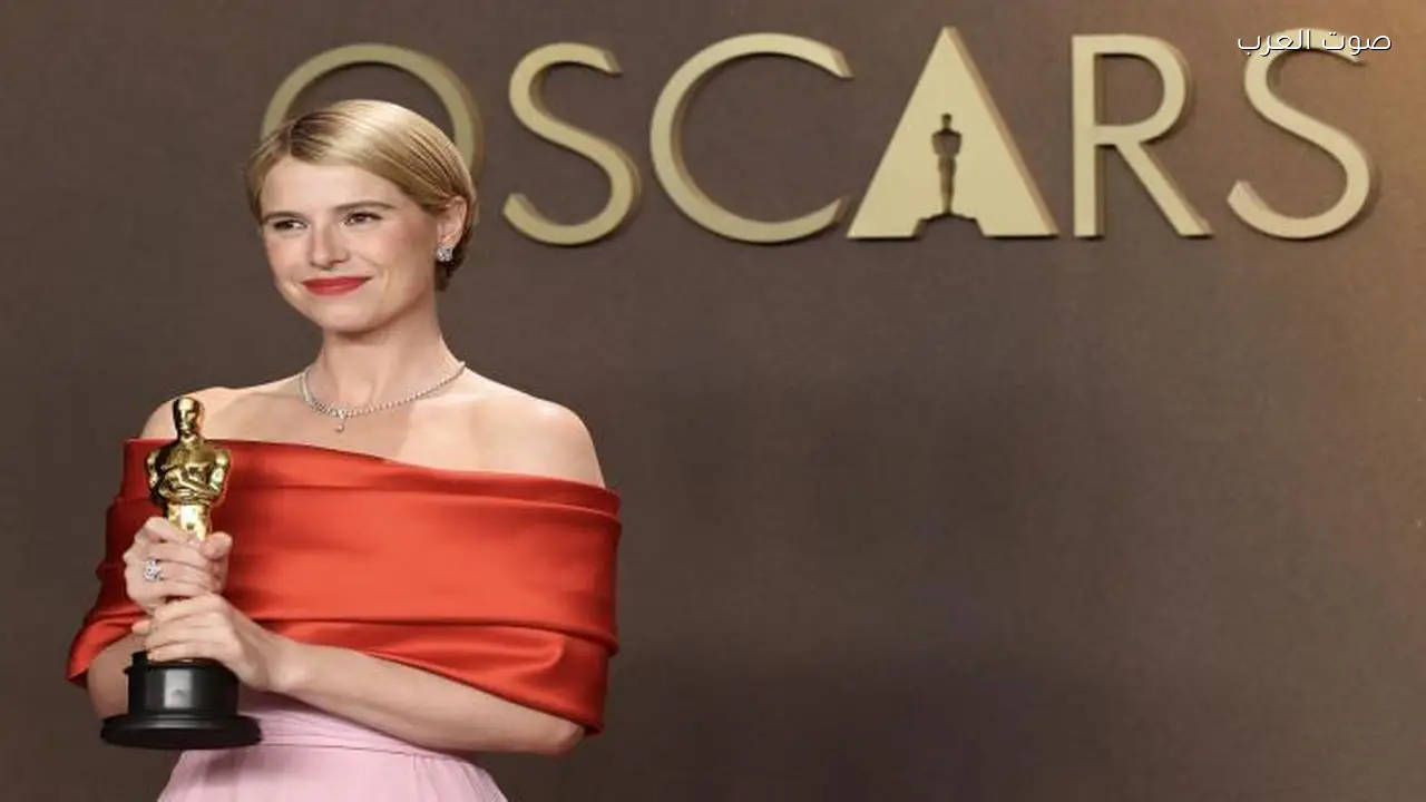 جوائز الأوسكار 2026: جيسي باكلي تفوز بأفضل ممثلة عن فيلم «هامنت»