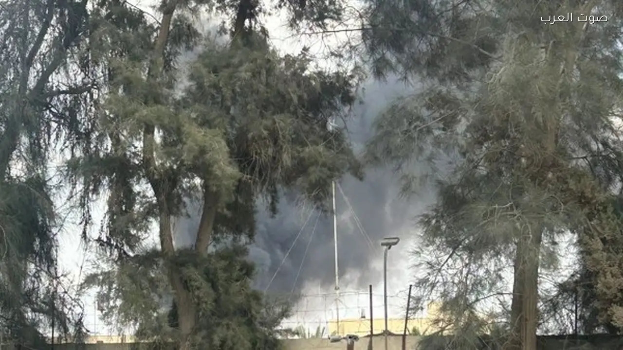 حريق في سوق الجملة بأكتوبر والجهات تسعى للسيطرة عليه