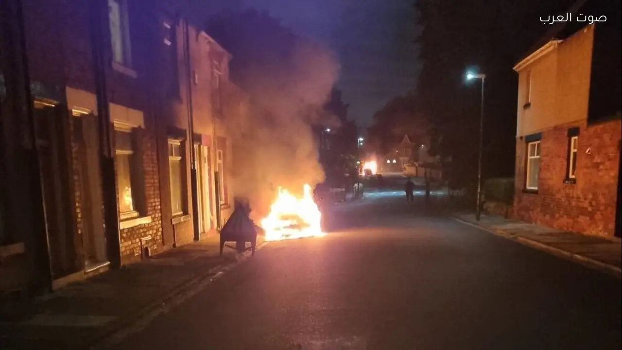 حريق متعمد في معرض ألوميتال بالمحلة والأمن يبحث عن الجناة