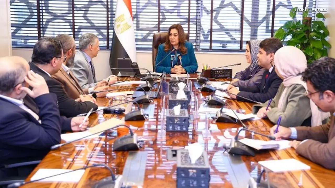 حماية المواطنين والبنية التحتية الساحلية أولوية في مشروعات التكيف مع المناخ