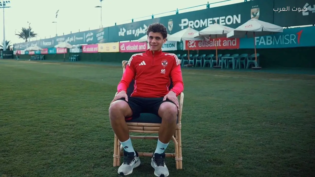 حمزة عبد الكريم يسجل هدفًا ويحقق ركلة جزاء في أول مباراة له مع برشلونة