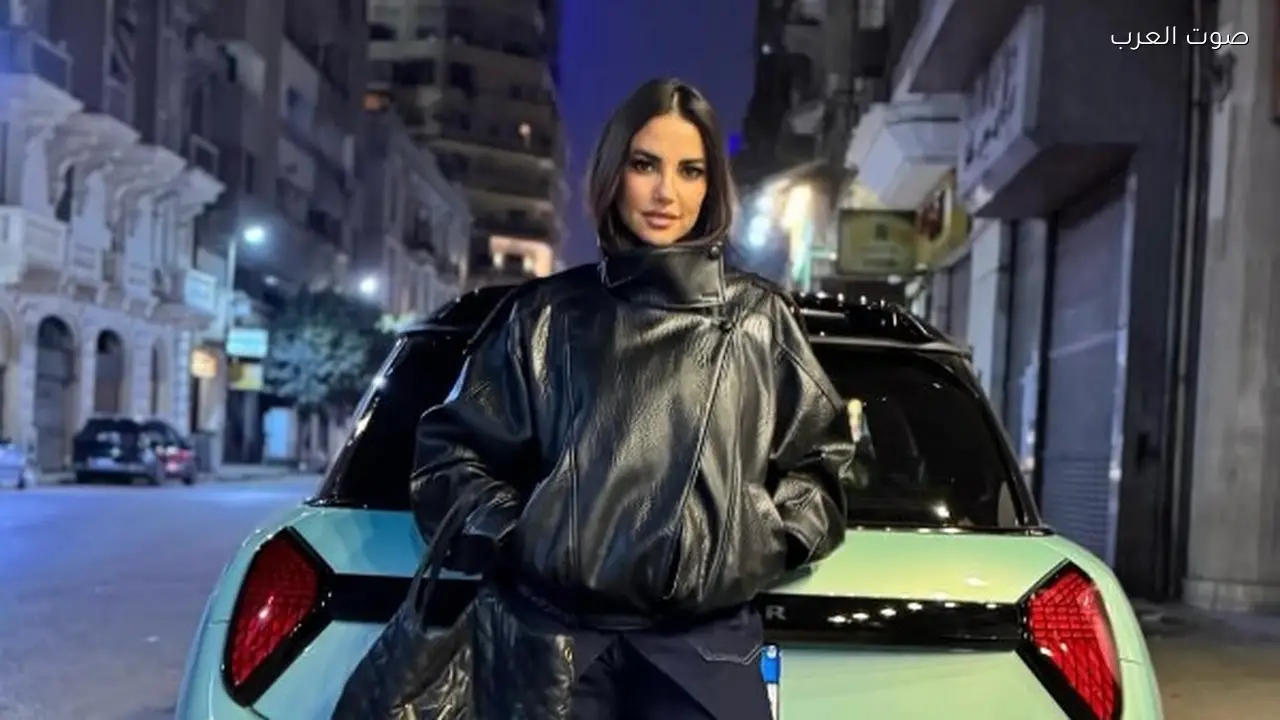 درة تتألق بإطلالات سوداء متعددة وتعبّر عن حبها للون