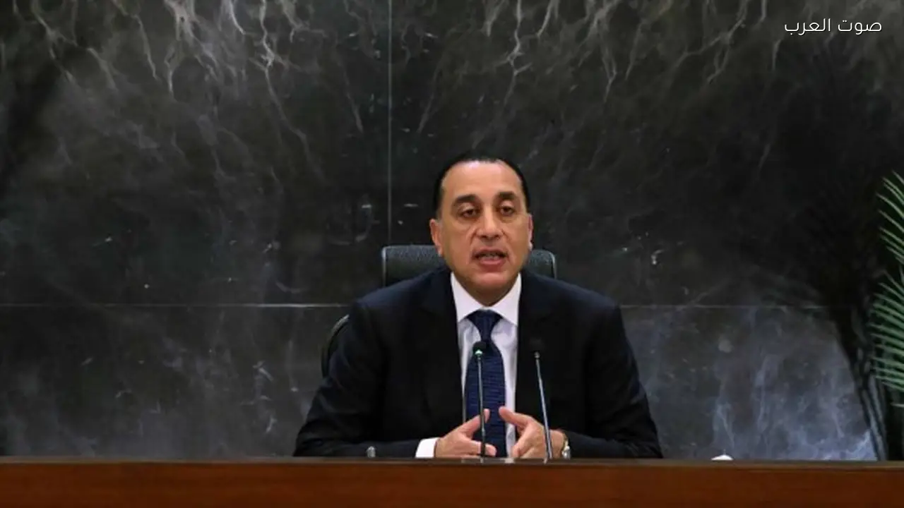 رئيس الوزراء يراجع خطط وزارة الإنتاج الحربي