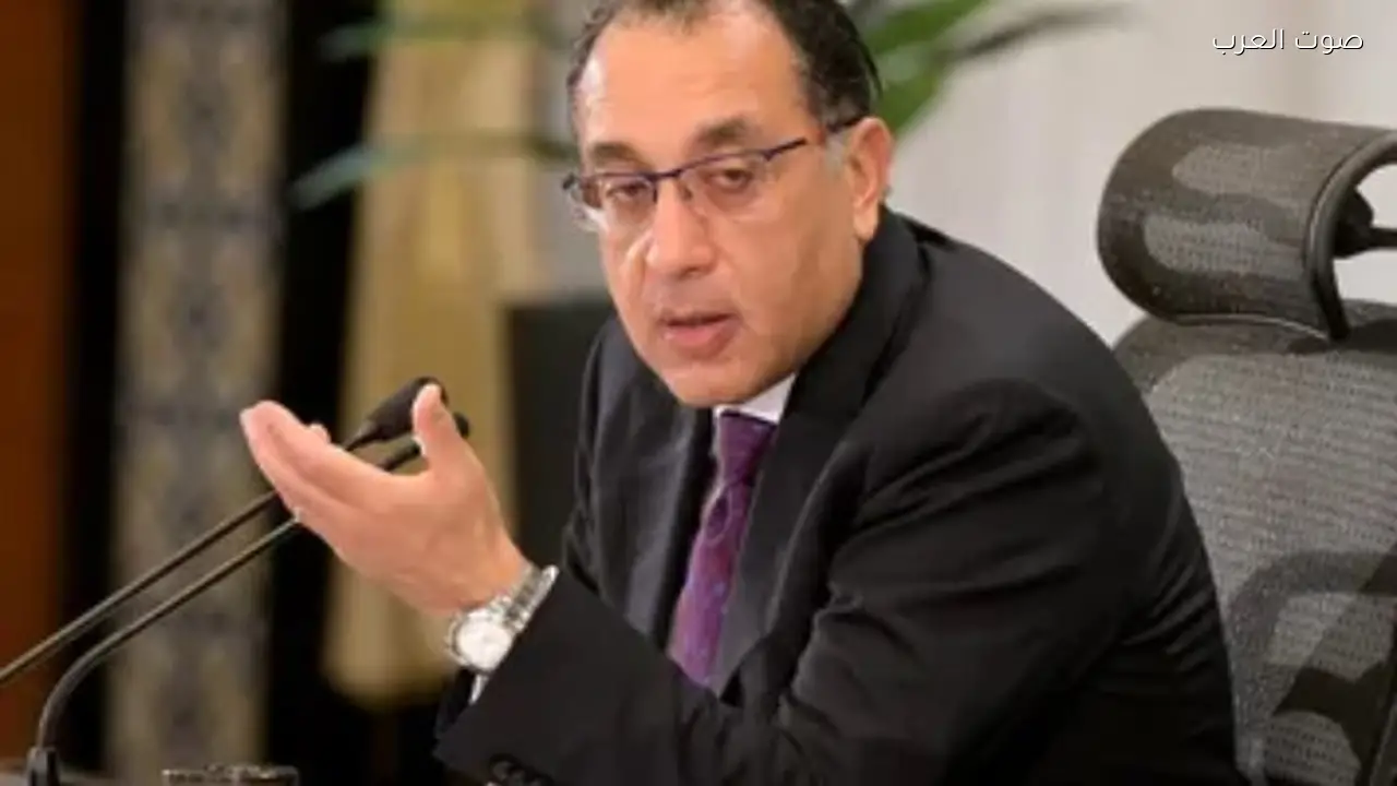 رئيس الوزراء يطلب عذر المواطنين بسبب الظروف الحالية