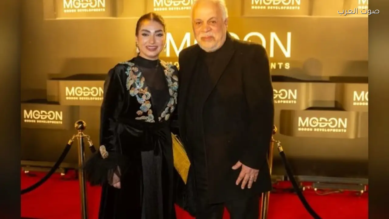 روجينا وزوجها أشرف زكي في إطلالة رومانسية مميزة