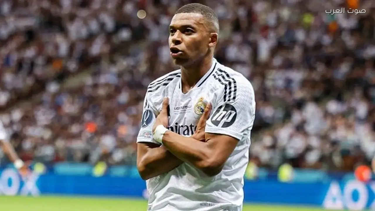 ريال مدريد يفكر في جراحة لحل مشكلة ركبة مبابي