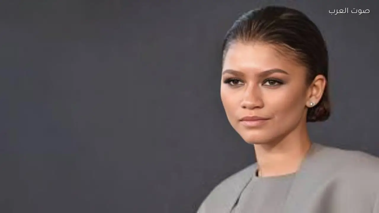 زيندايا توضح شائعات زفافها في برنامج تلفزيوني بطريقة فكاهية