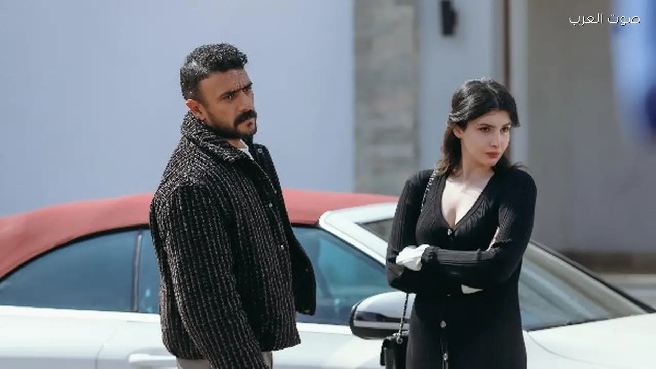 سارة بركة وأحمد العوضي في كواليس مسلسل علي كلاي