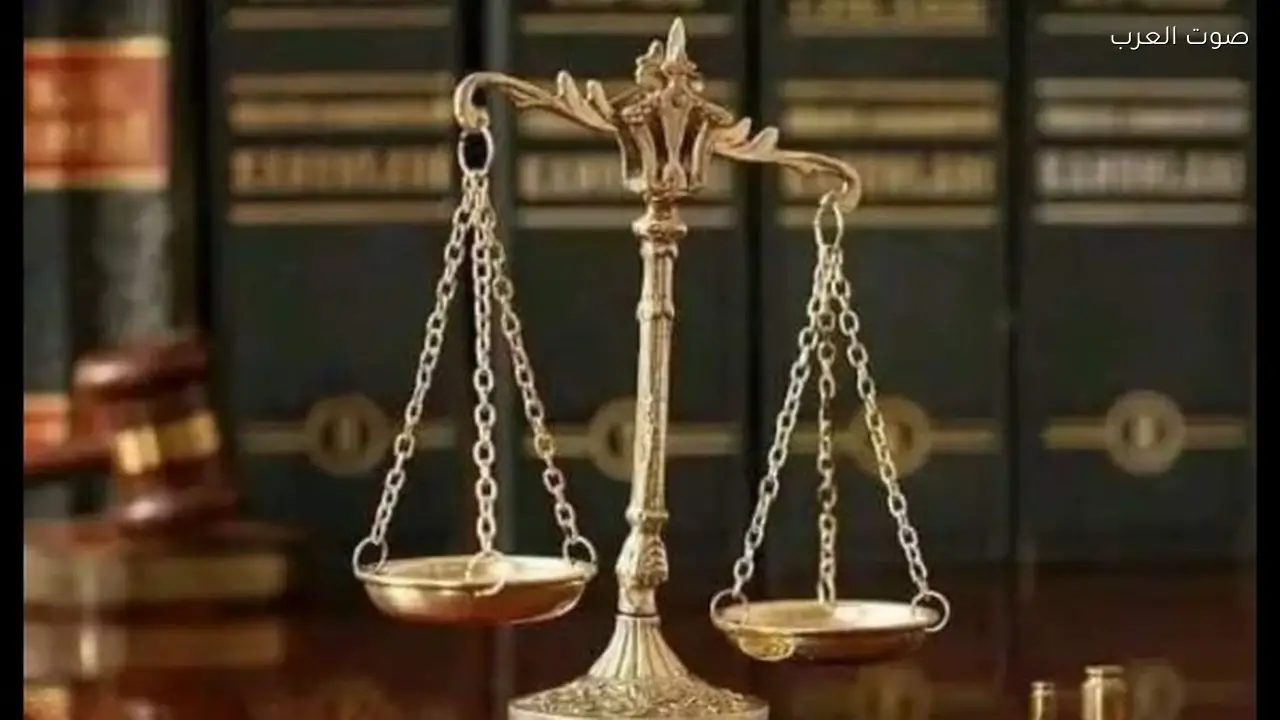 سجن ترزي 5 سنوات لتصوير فتاة دون علمها في المنصورة