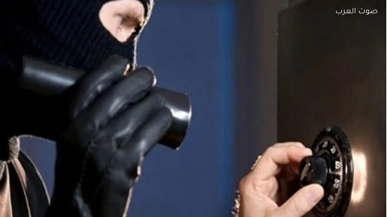 سرقة 250 ألف جنيه من شركة في الهرم