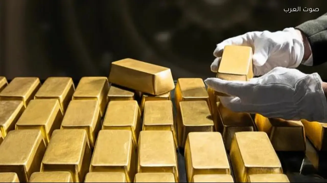 سعر الذهب اليوم: ارتفاع نتيجة تراجع الدولار مع تأثير الفائدة على المكاسب
