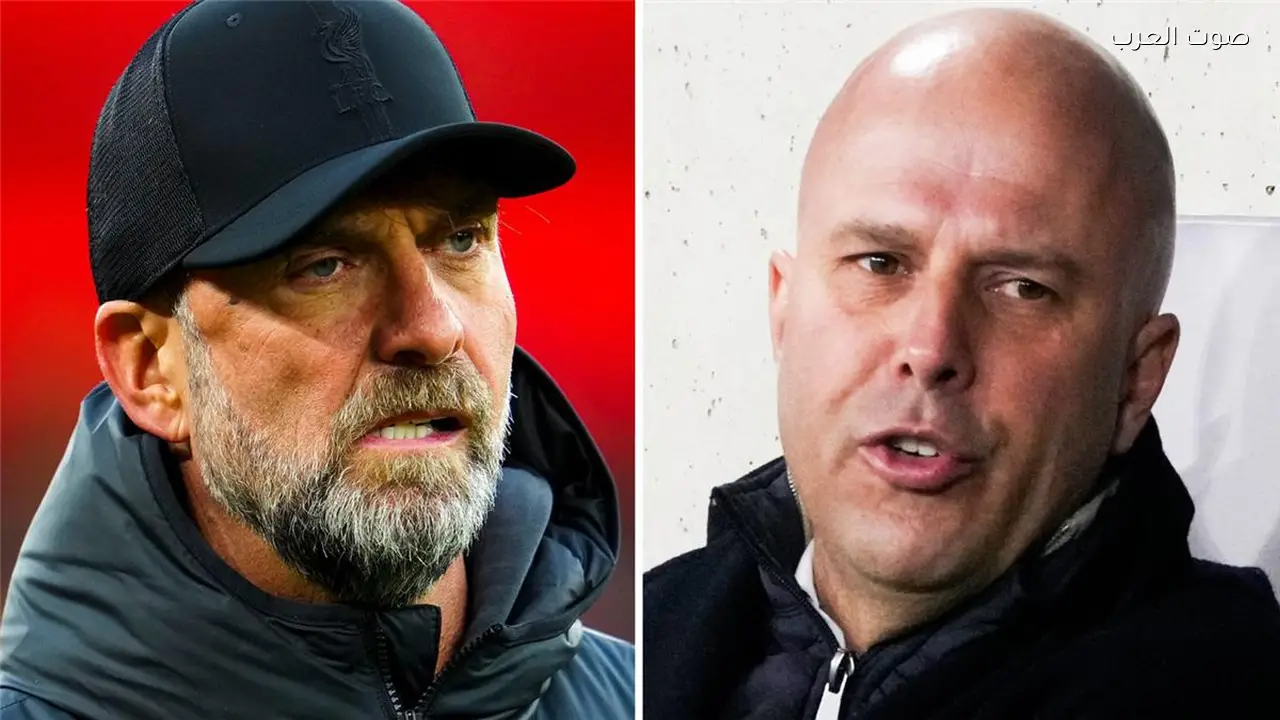 سكولز: سلوت أثر على فلسفة كلوب مع ليفربول ولم يستفد من تجربة مانشستر يونايتد