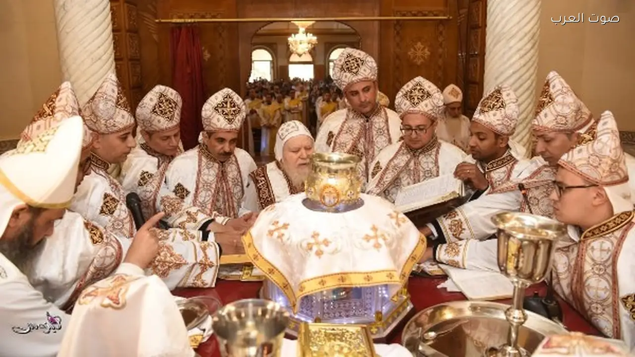 سيامة كهنة جدد لخدمة كنائس سوهاج والمنشاة والمراغة