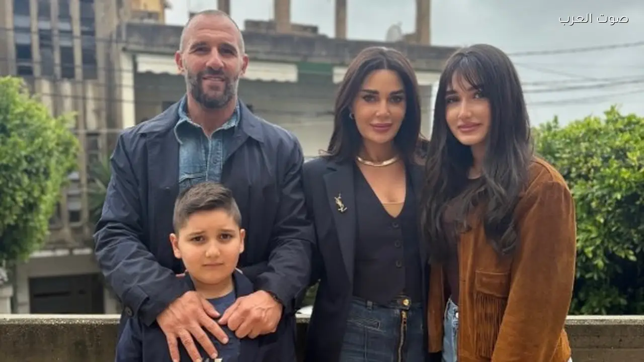 سيرين عبد النور تحتفل بأحد الشعانين مع عائلتها في لبنان