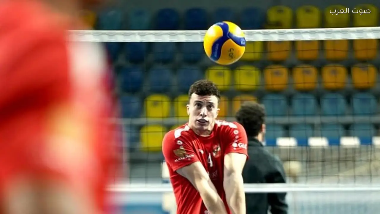 سيف عابد يخضع لأشعة بعد إصابته في مباراة الأهلي والزمالك