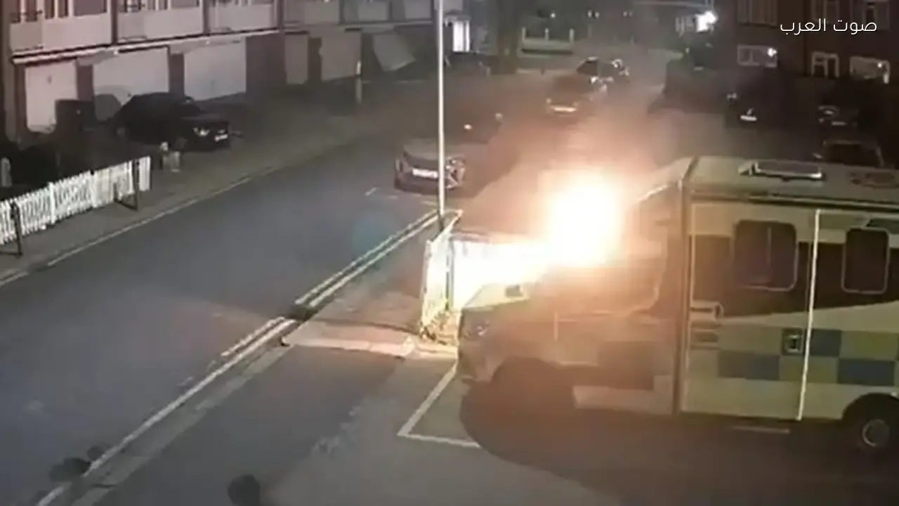 شرطة لندن تحقق في حريق 4 سيارات إسعاف يهودية