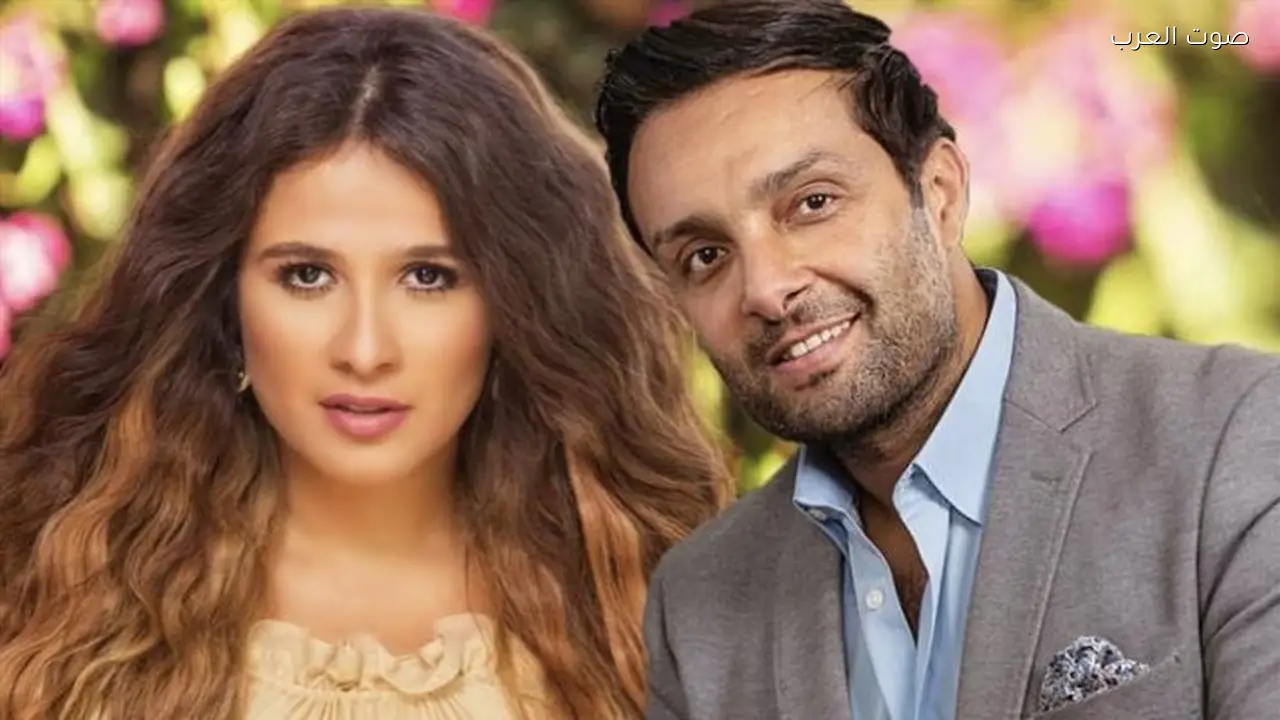 شقيق ياسمين عبد العزيز يوجه رسالة للفنانين عبر دوارة الدنيا