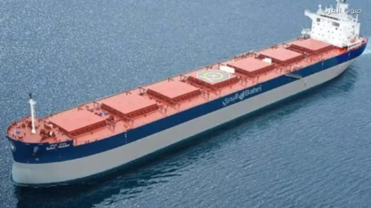 صفقة نادرة لناقلة عملاقة تدعم خطة السعودية لتجاوز مضيق هرمز