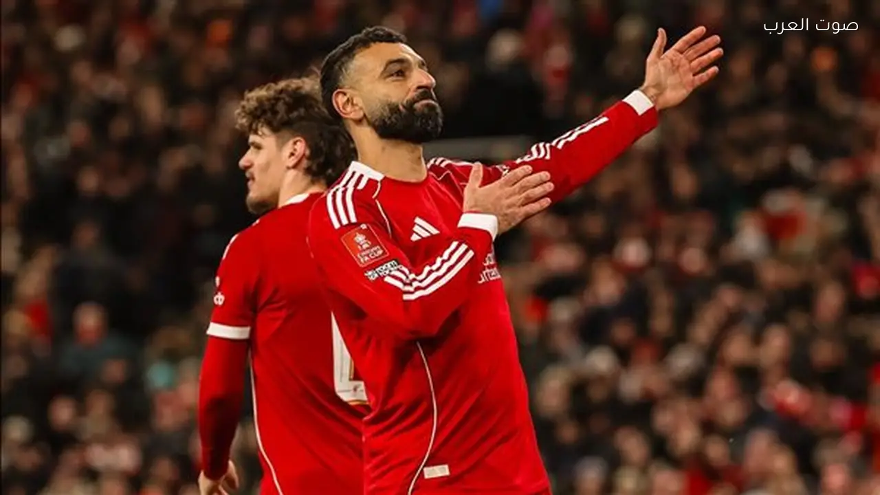 صلاح يقود هجوم ليفربول في مواجهة جالاتا سراي بدوري أبطال أوروبا