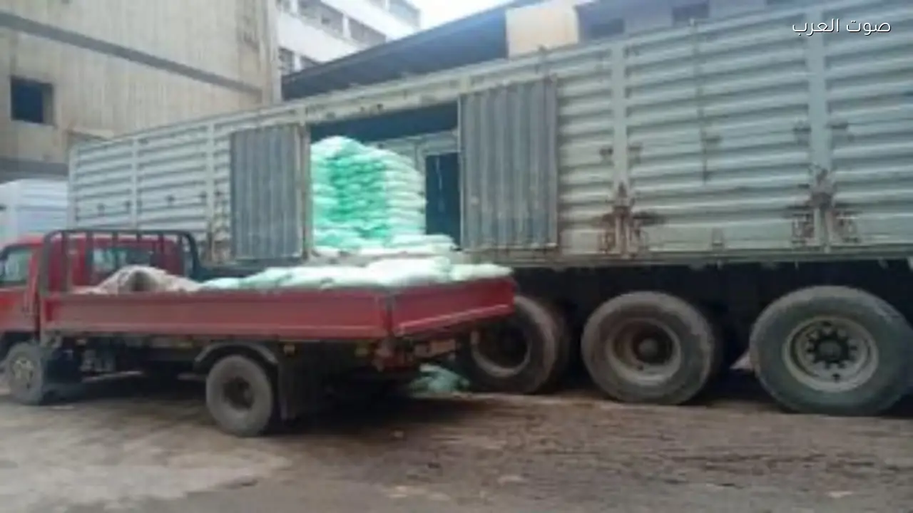 ضبط 20 طن دقيق مهرب في القاهرة قبل بيعها بالسوق السوداء