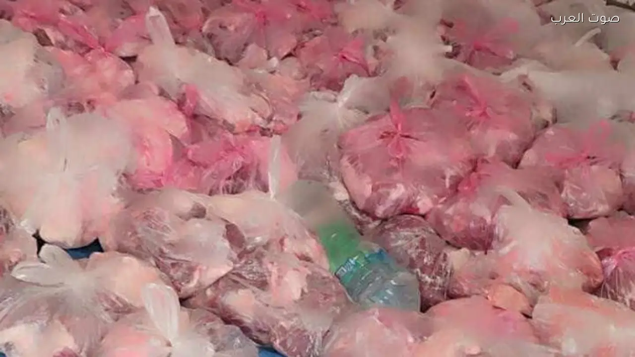 ضبط 274 كيلو من اللحوم والدواجن والأسماك المدخنة بالغربية