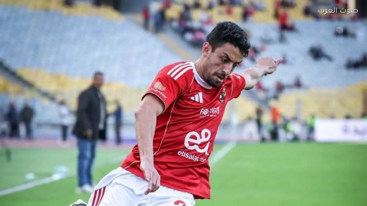 طاهر محمد طاهر يسجل هدفاً واحداً مع الأهلي هذا الموسم