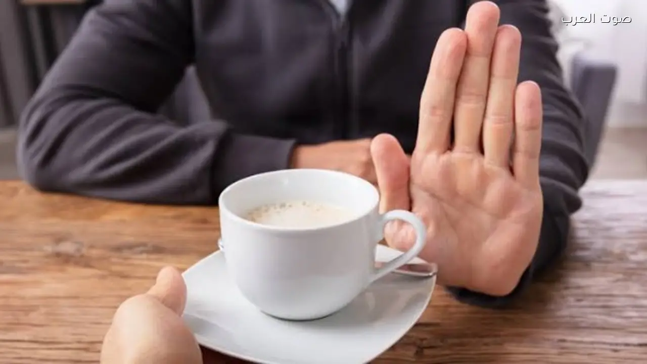 طرق فعالة للتقليل من الكافيين دون صداع