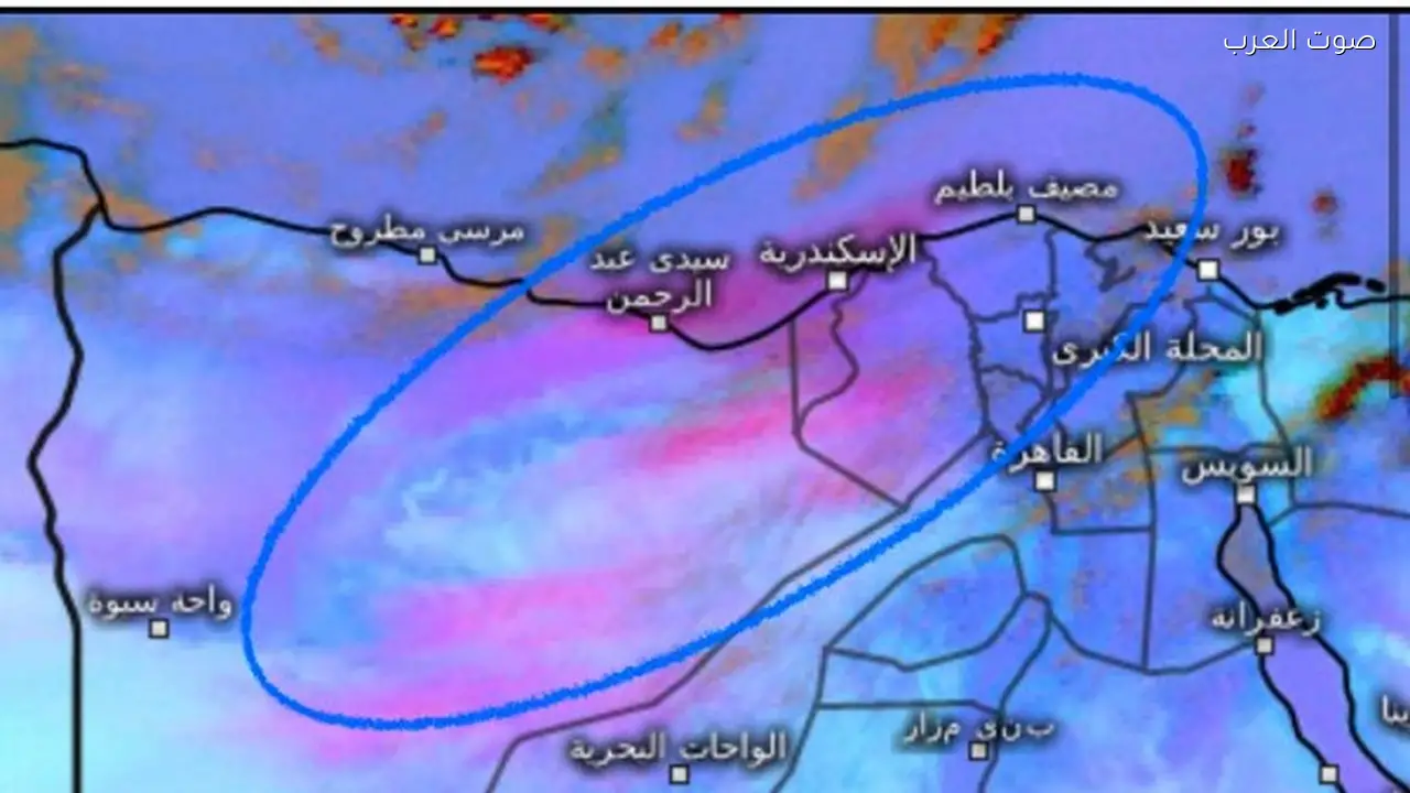عاصفة ترابية تضرب القاهرة وتقلل الرؤية لأقل من 1000 متر