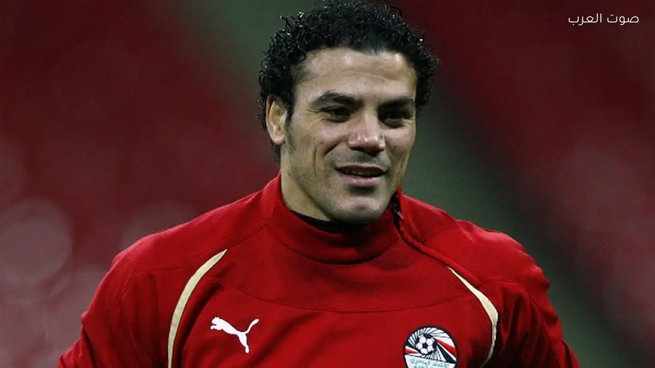 عمرو زكي ينتقد ثلاثي الأهلي ويعتبرهم غير جديرين بالتيشرت الأحمر