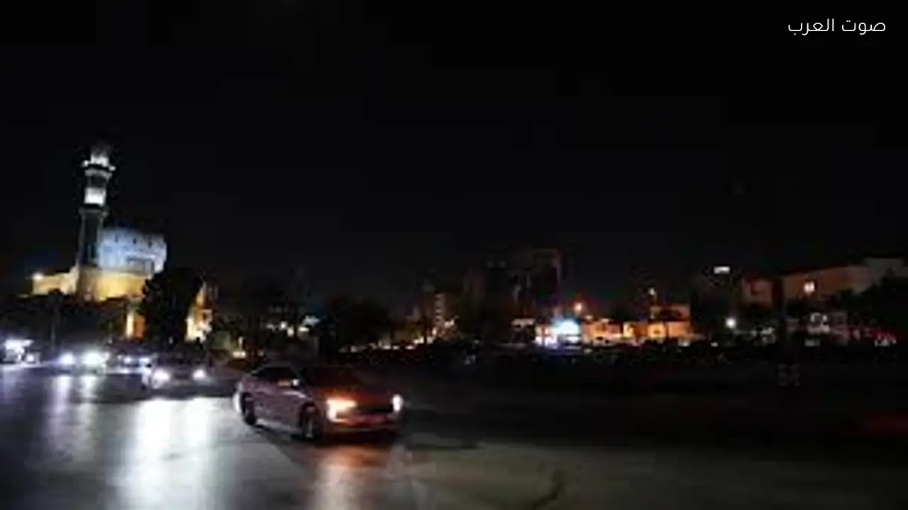 عودة الكهرباء إلى طهران والبرز بعد انقطاع بسبب هجمات على البنية التحتية