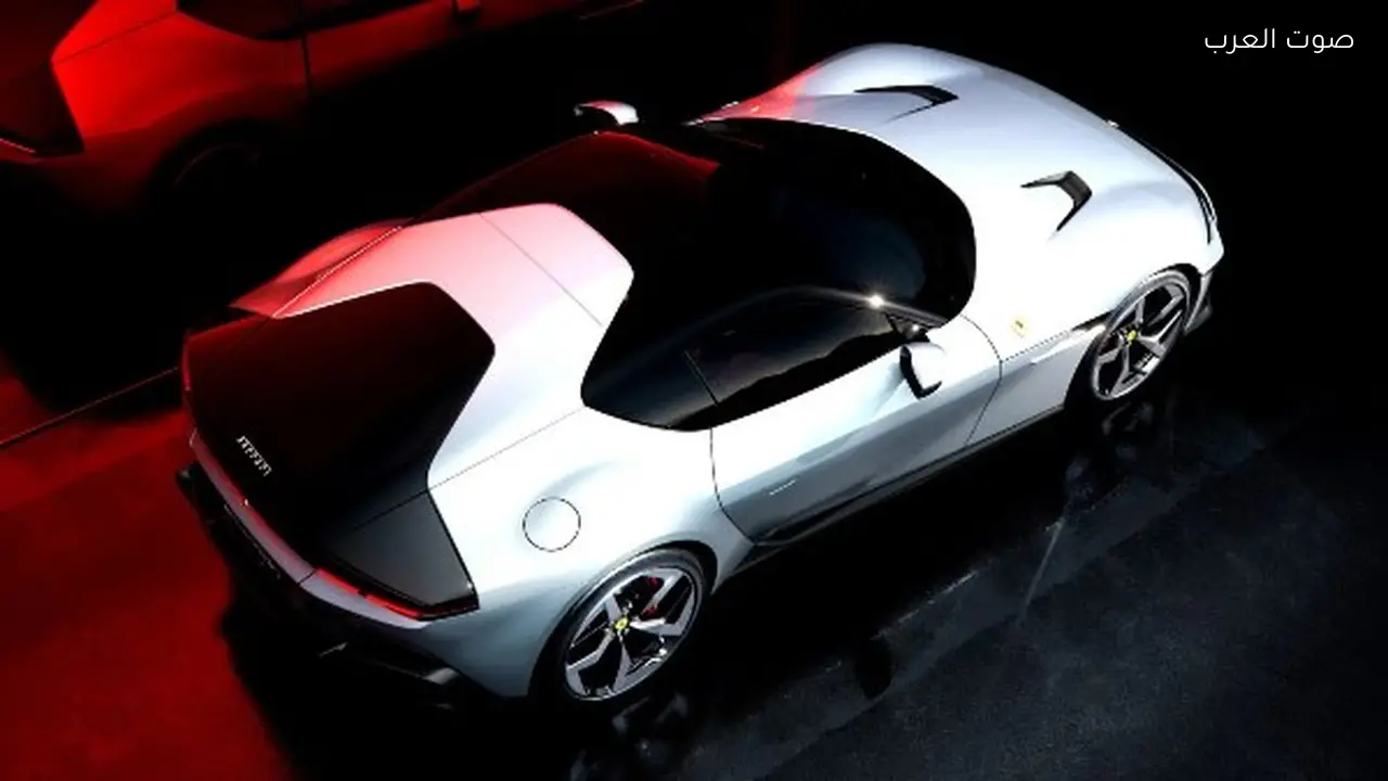 عيب مفاجئ يظهر في سيارة فيراري الخارقة الجديدة