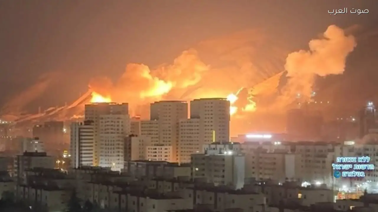 غارات أمريكية وإسرائيلية تستهدف طهران وثلاث مدن إيرانية