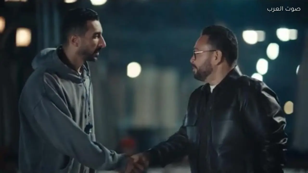 غرق ابن حسن حفني وأحمد رزق في مسلسل اللون الأزرق الحلقة 6