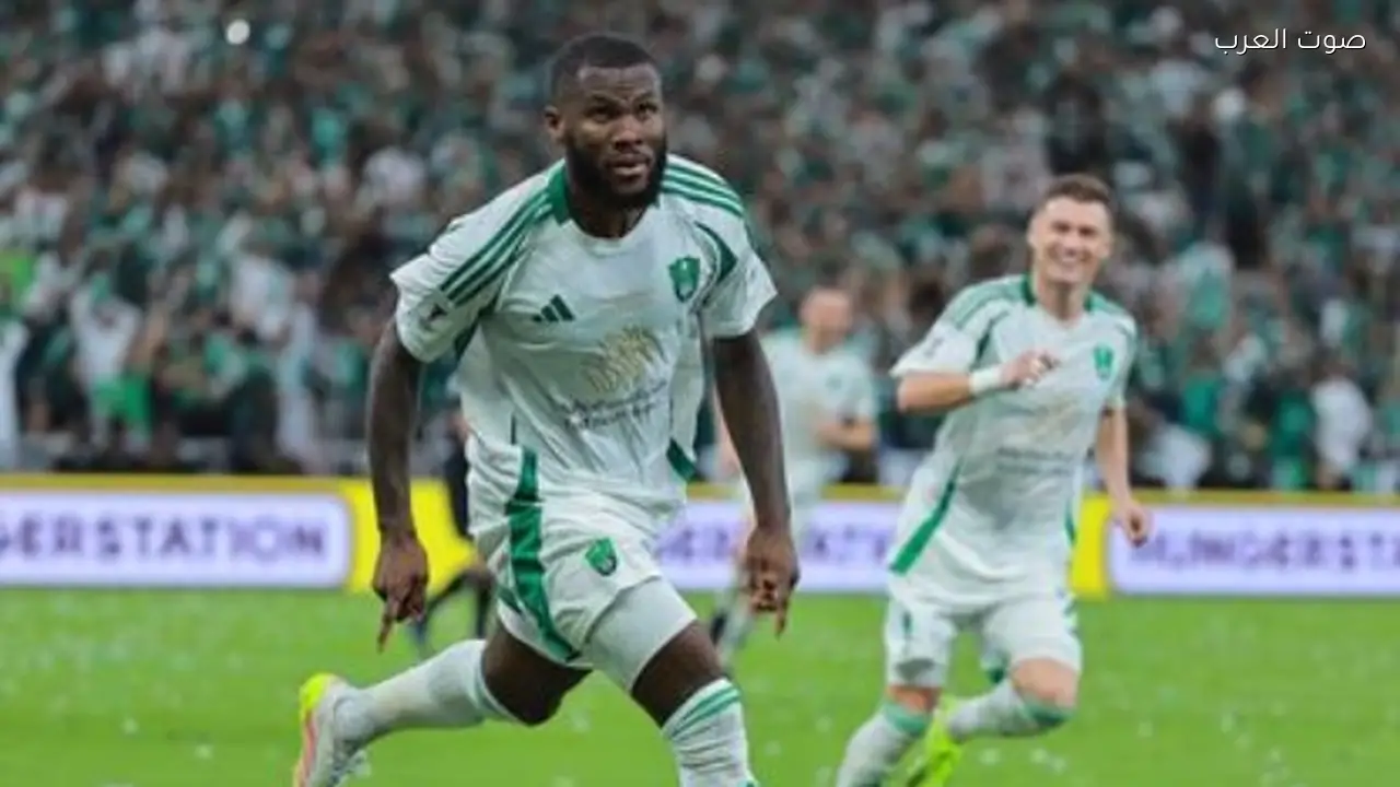 فرانك كيسي يتنافس بين الأهلي السعودي ويوفنتوس الإيطالي في الصيف