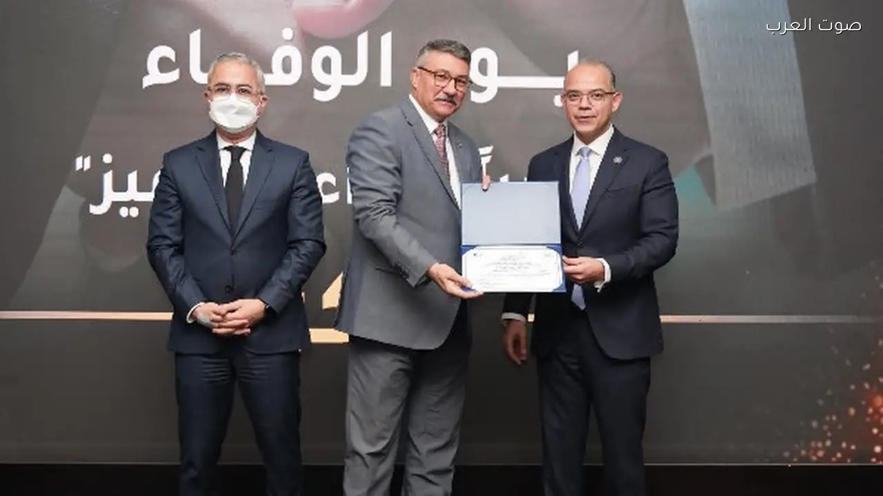 فريد يكرم المتميزين في هيئة الاستثمار بمناسبة يوم الوفاء