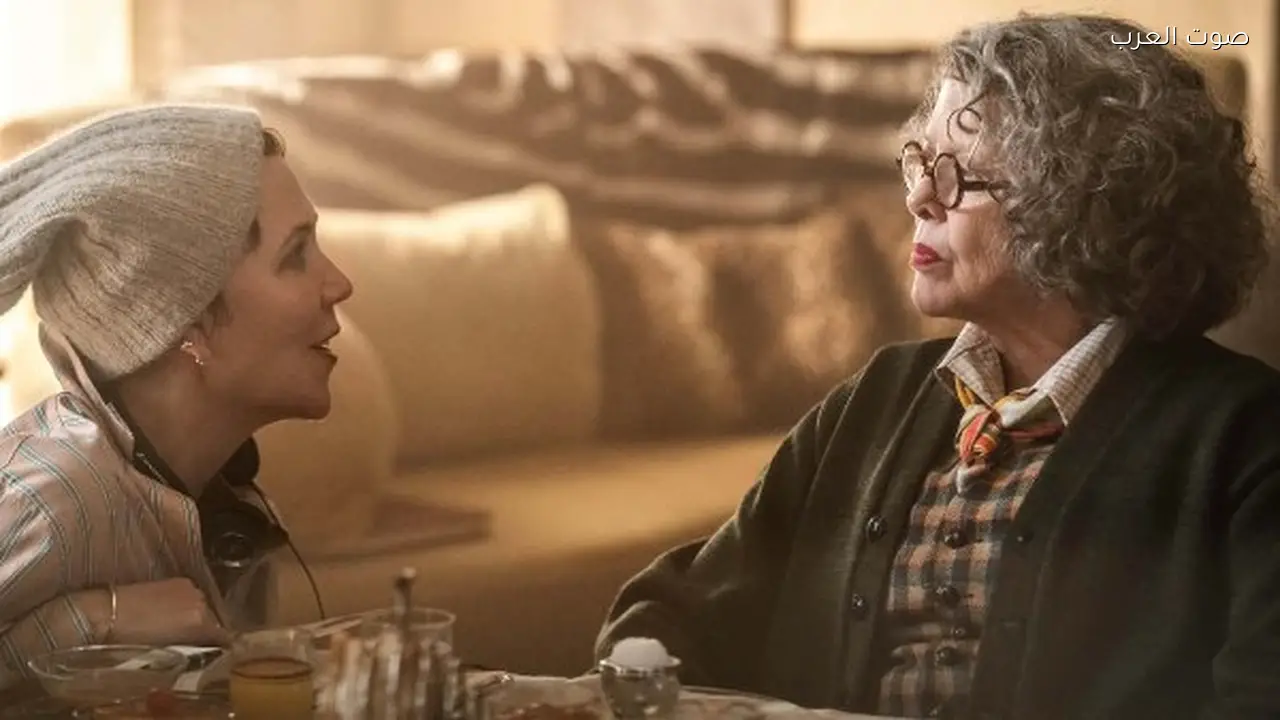 ماجي جيلينهال تقدم رؤية جديدة لرواية ماري شيلي في The Bride