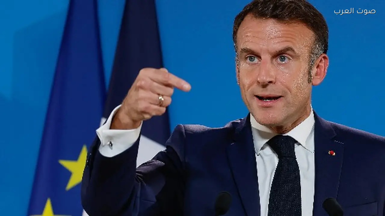 ماكرون يوجه حاملة الطائرات شارل ديغول إلى الشرق الأوسط