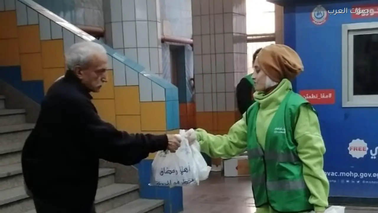 مترو الأنفاق يوزع 150 ألف وجبة إفطار للصائمين