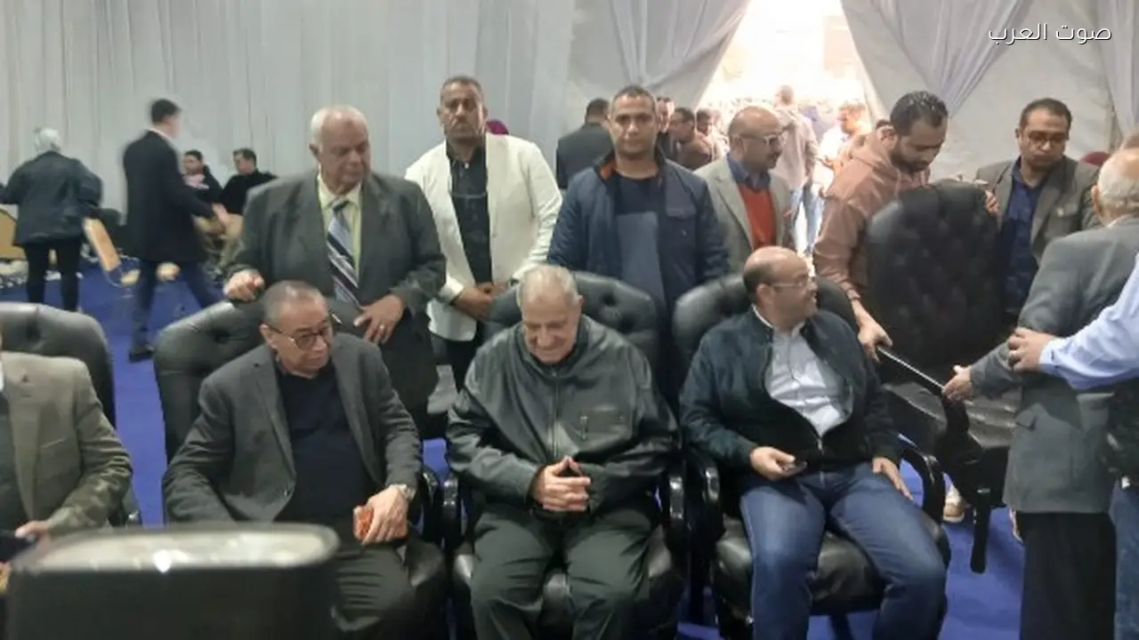 محلب والملا يصوتان في انتخابات المهندسين بالقاهرة