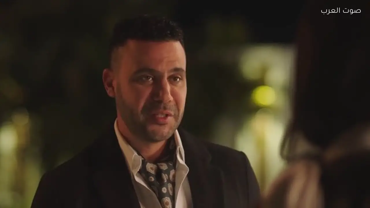 محمد عادل إمام يتحدى رجال الأعمال في الحلقة 17 من الكينج