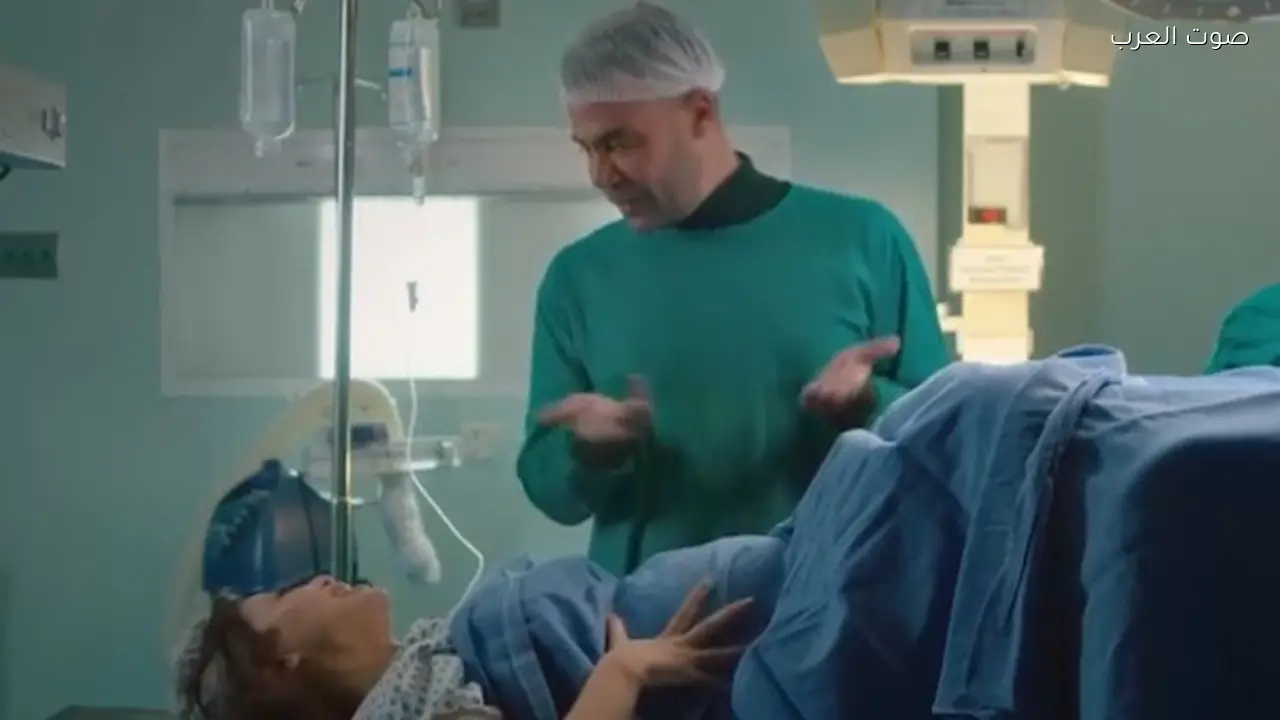 محمد عادل إمام يرزق بمولود وحنان مطاوع تتحدى في الحلقة 16 من «الكينج»