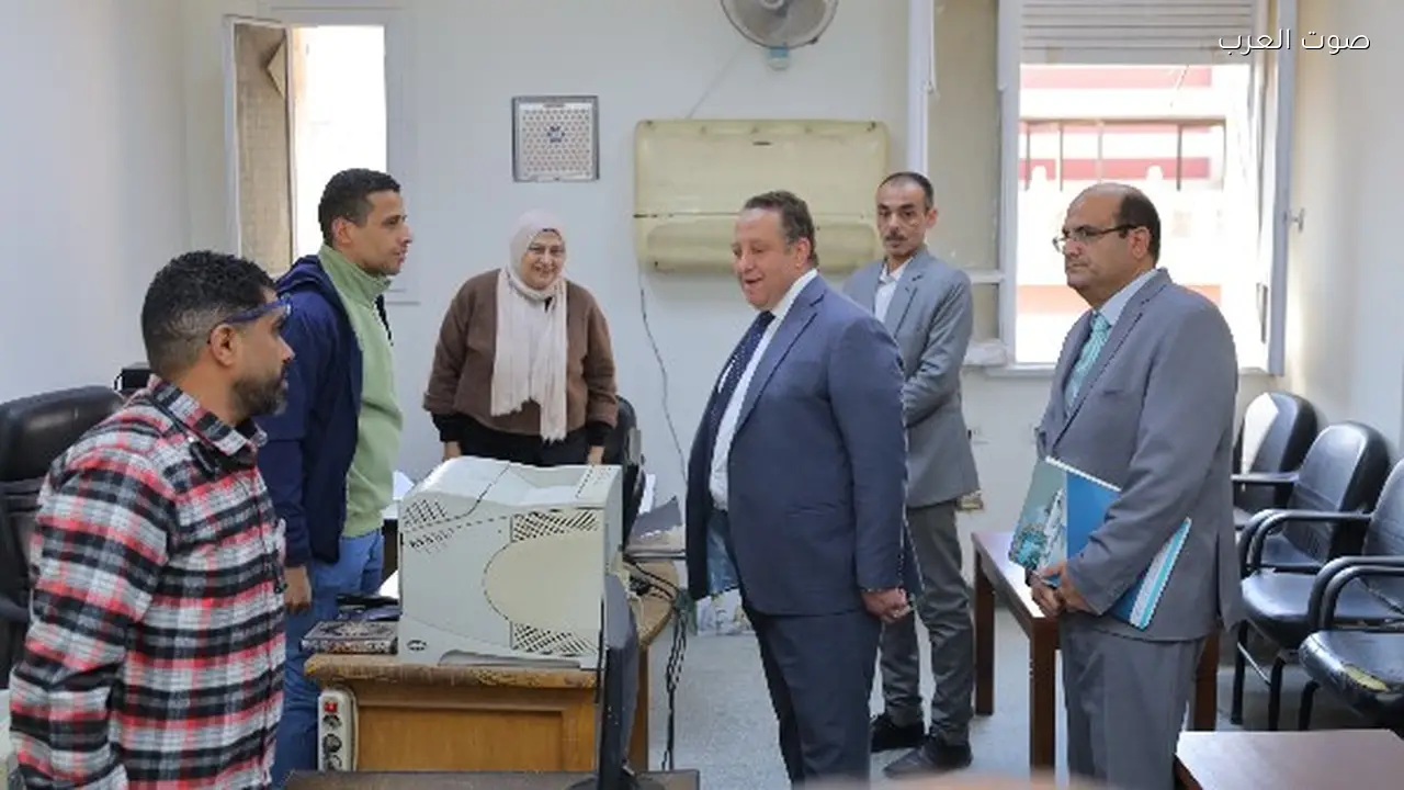 محمد عبد الغني يتفقد مبنى المهندسين ويبحث تطوير الإدارات